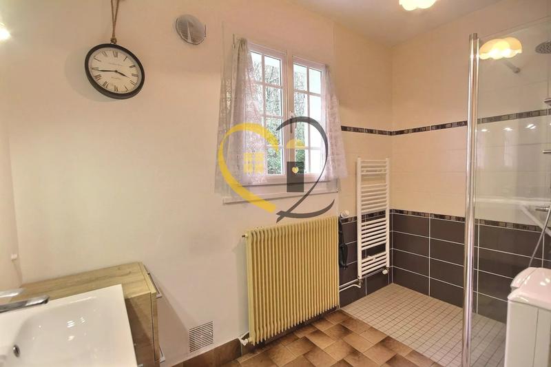 Maison de village - 158 m² - 5 pièces