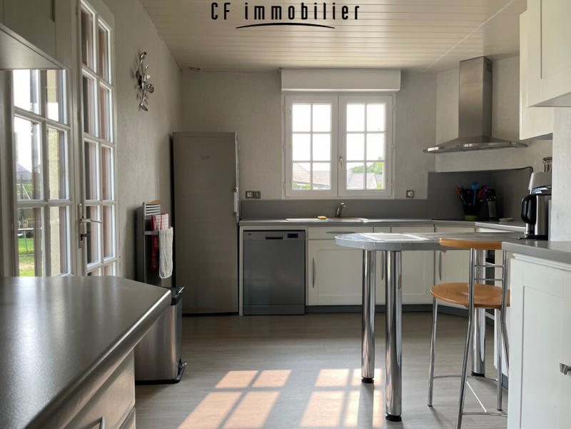 Maison - 148 m² - 6 pièces