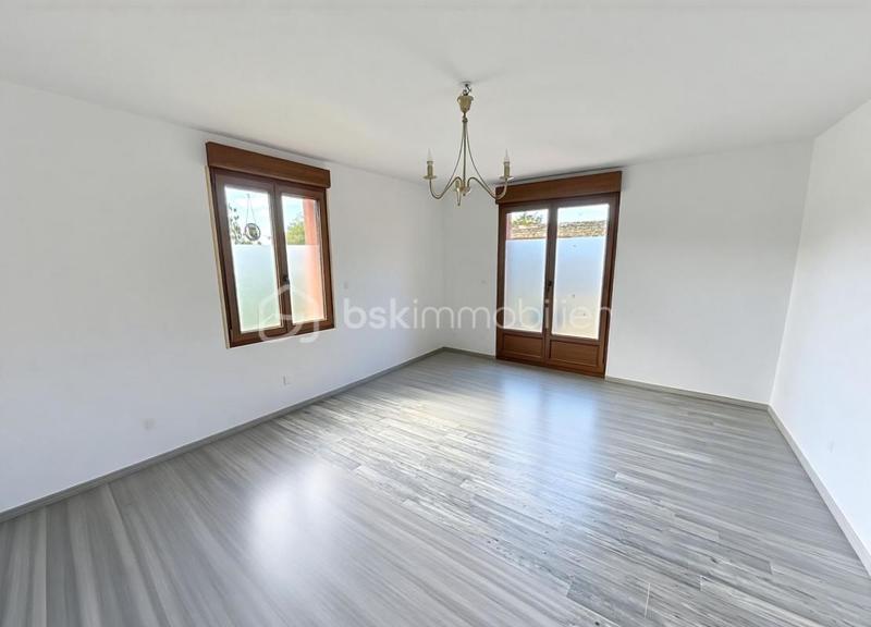 Maison - 135 m² - 8 pièces