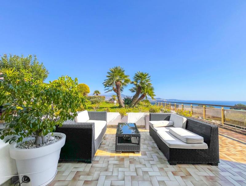 Appartement - 132 m² - 4 pièces