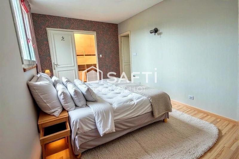 Maison - 123 m² - 5 pièces