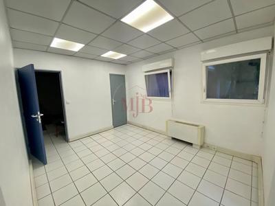 Local d'activités - 36 m² - 2 pièces