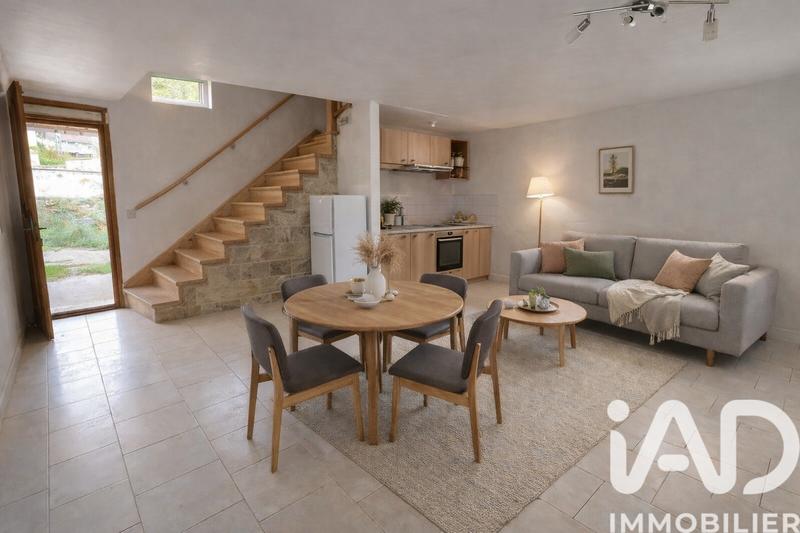 Maison de ville - 75 m² - 3 pièces