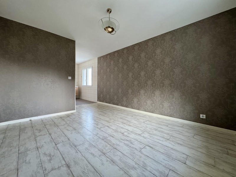 Maison - 105 m² - 4 pièces