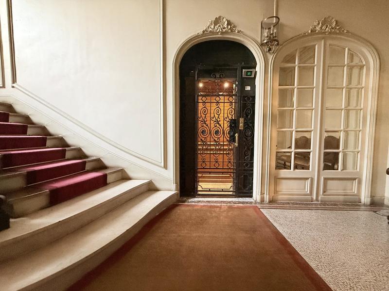 Appartement - 179 m² - 6 pièces