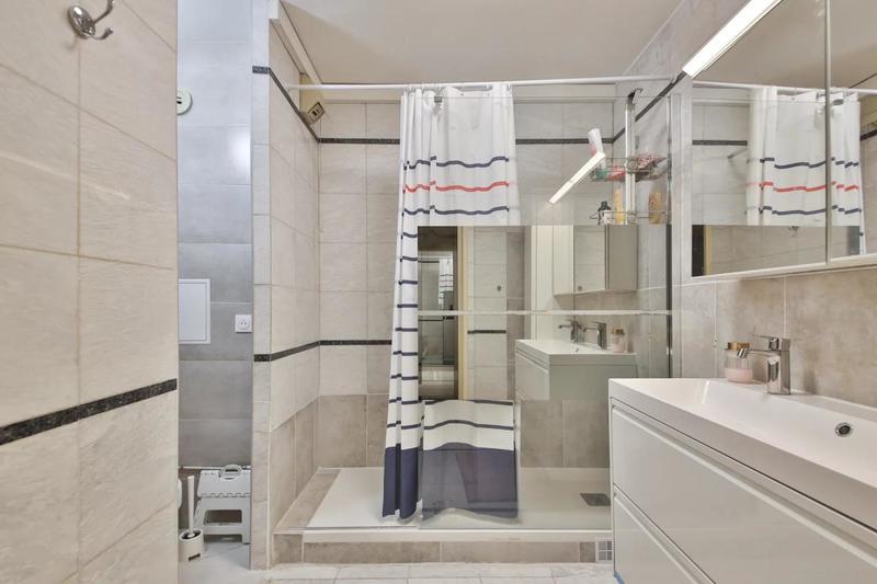 Appartement - 100 m² - 5 pièces