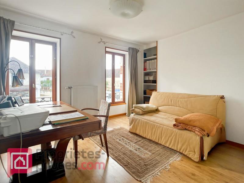 Maison - 145 m² - 7 pièces