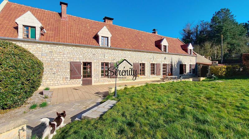 Maison - 359 m² - 11 pièces