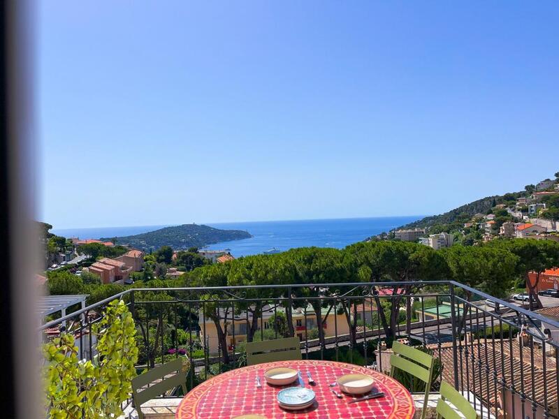 Villa - 360 m² - 9 pièces