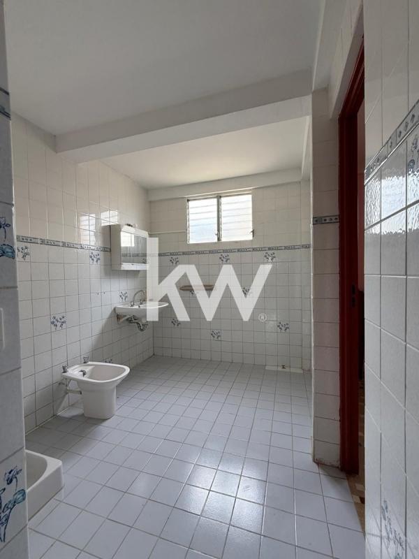 Maison - 161 m² - 6 pièces