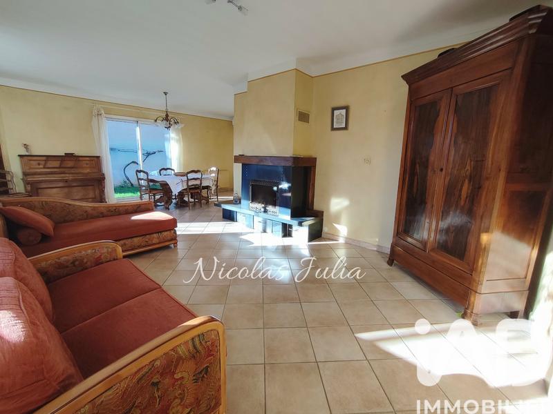 Maison - 193 m² - 5 pièces