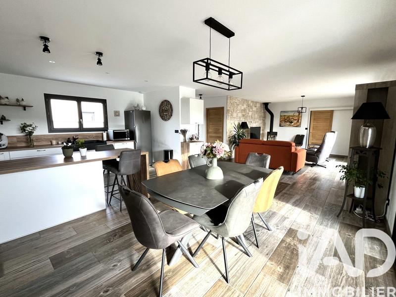 Maison - 119 m² - 4 pièces