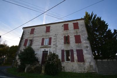 Maison - 206 m² - 6 pièces