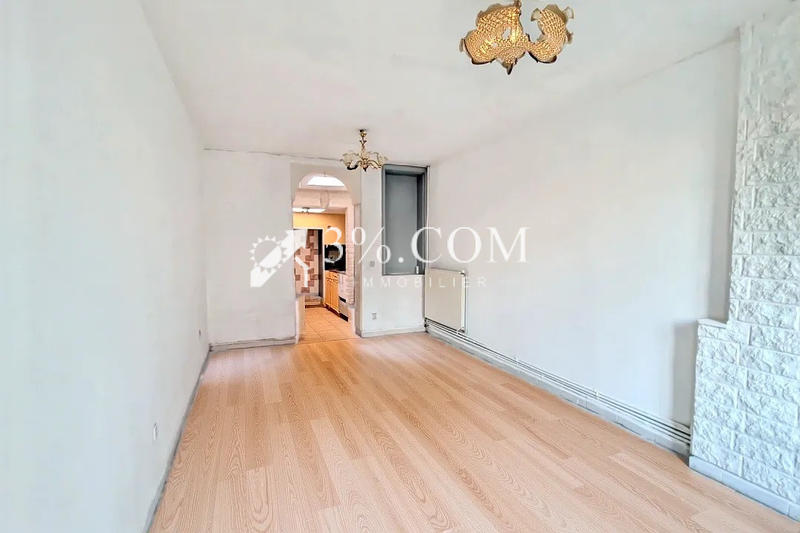 Maison - 93 m² - 5 pièces