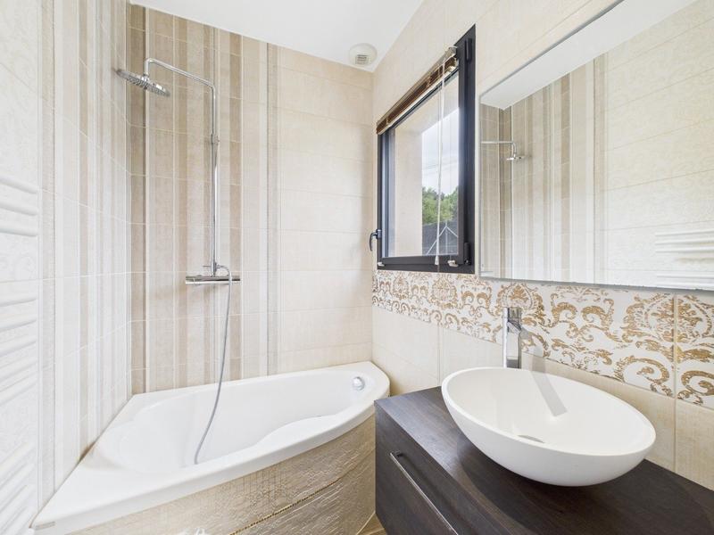 Maison contemporaine - 134 m² - 5 pièces