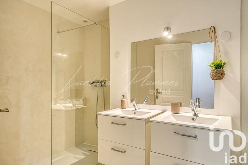 Appartement - 77 m² - 3 pièces