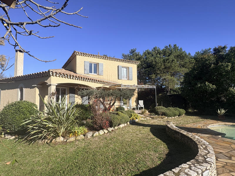 Villa - 108 m² - 4 pièces