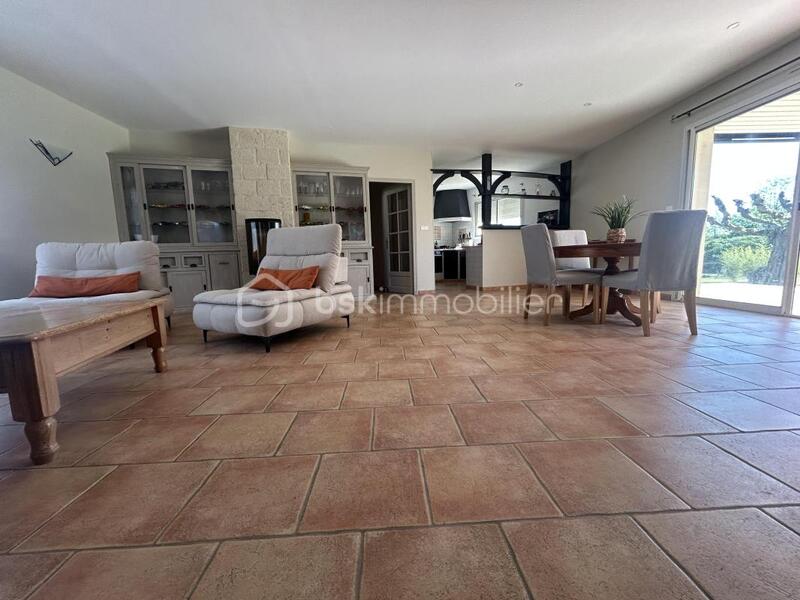 Maison - 116 m² - 4 pièces