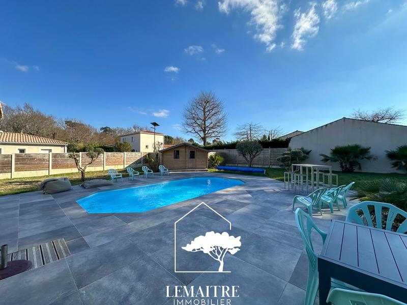 Maison - 175 m² - 5 pièces