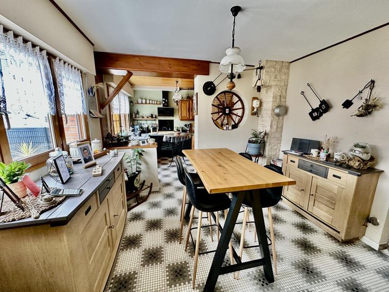 Maison - 105 m² - 5 pièces