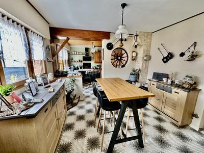 Maison - 105 m² - 5 pièces