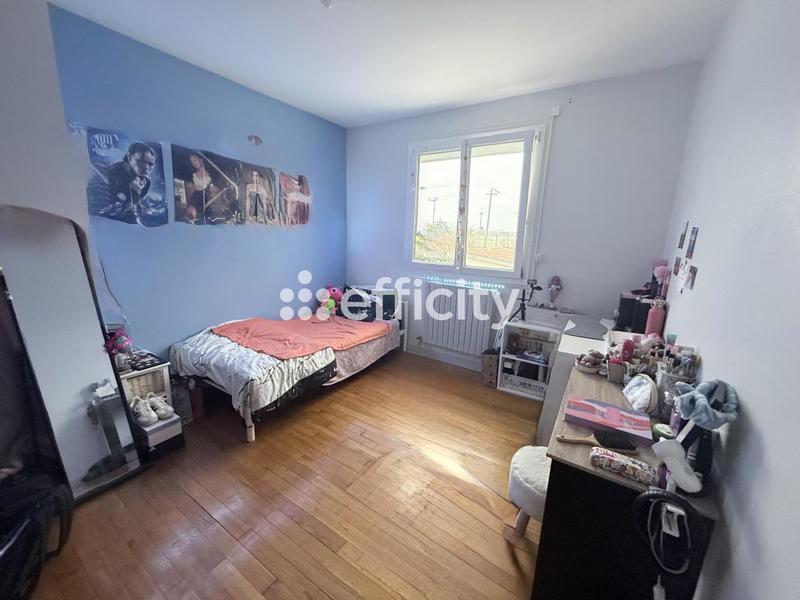 Maison - 102 m² - 6 pièces