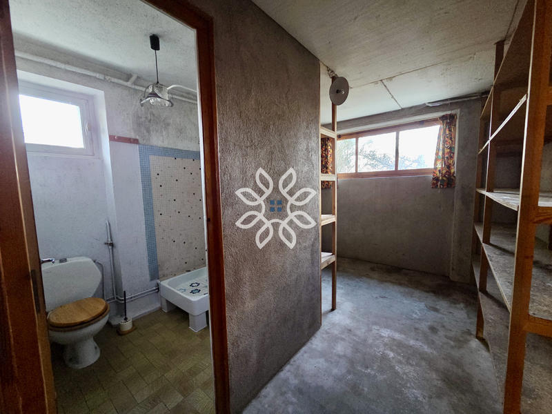 Maison - 146 m² - 9 pièces