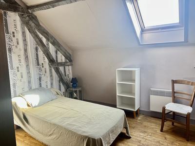 Maison traditionnelle - 110 m² - 4 pièces