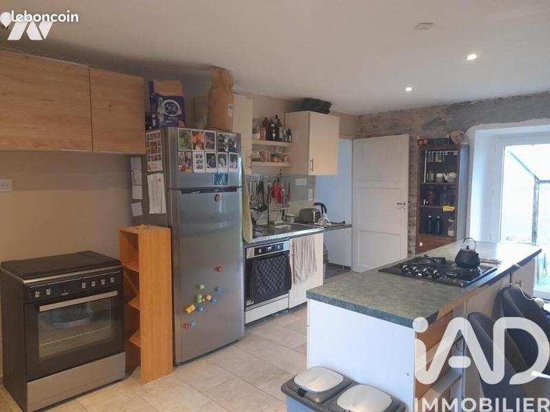 Maison - 95 m² - 4 pièces