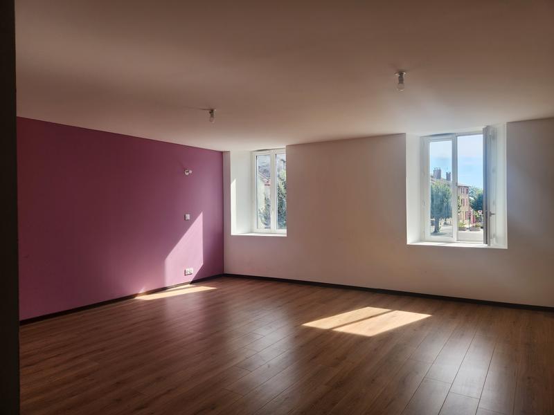 Maison - 320 m² - 10 pièces