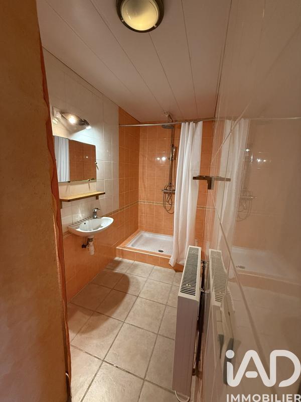 Maison - 167 m² - 7 pièces