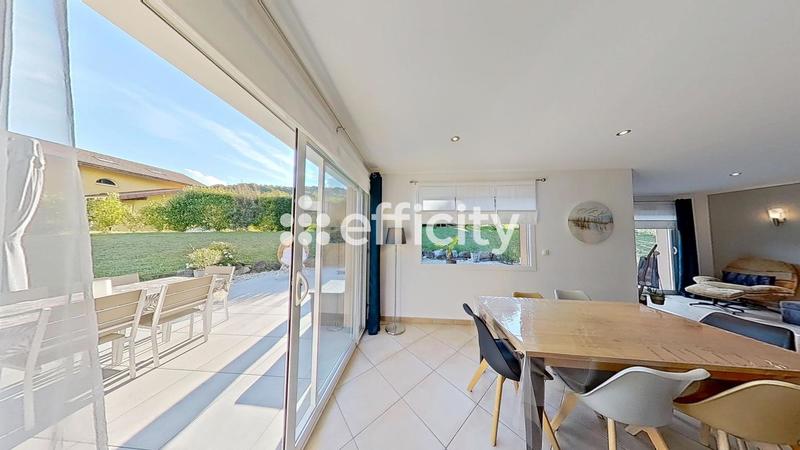 Maison - 145 m² - 5 pièces