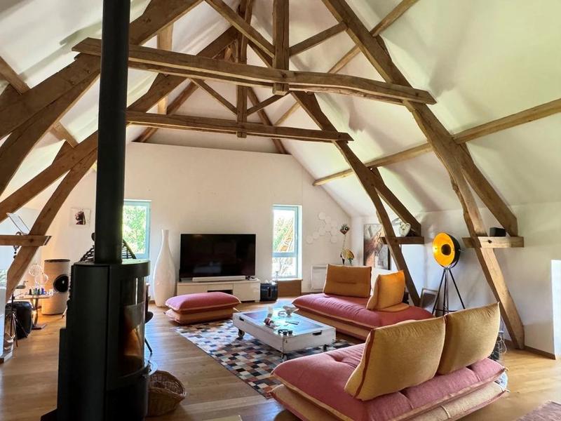 Maison - 361 m² - 11 pièces