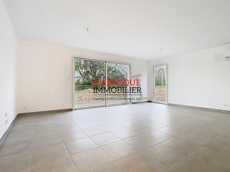 Maison - 93 m² - 4 pièces