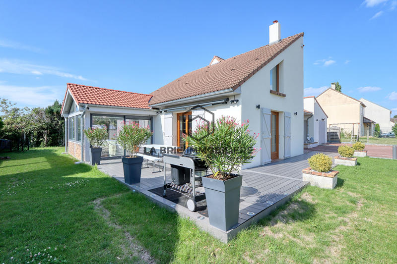 Maison - 160 m² - 6 pièces