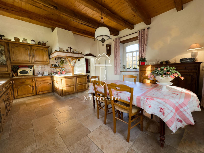 Manoir - 285 m² - 5 pièces