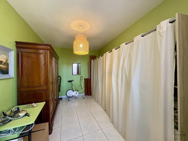 Maison - 148 m² - 4 pièces