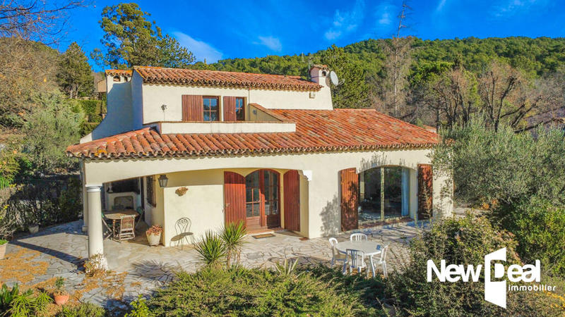 Maison - 158 m² - 6 pièces