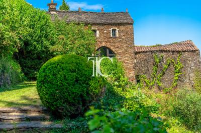 Maison - 167 m² - 6 pièces