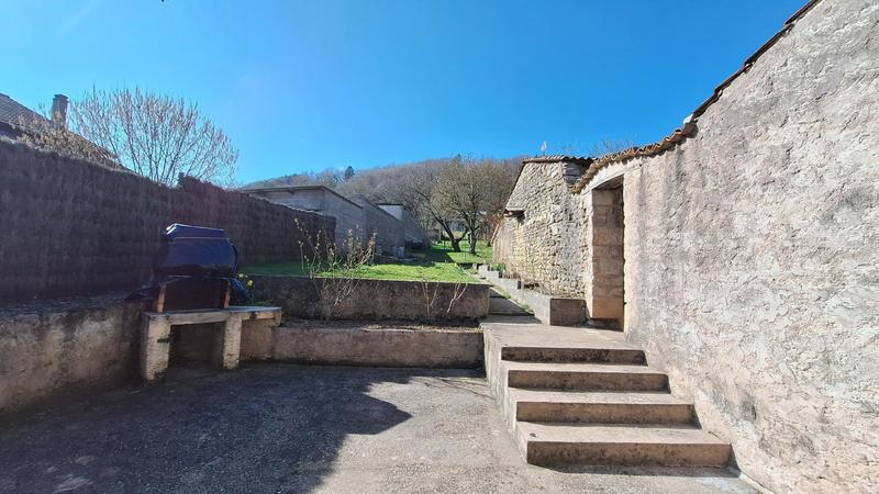 Maison - 190 m² - 8 pièces