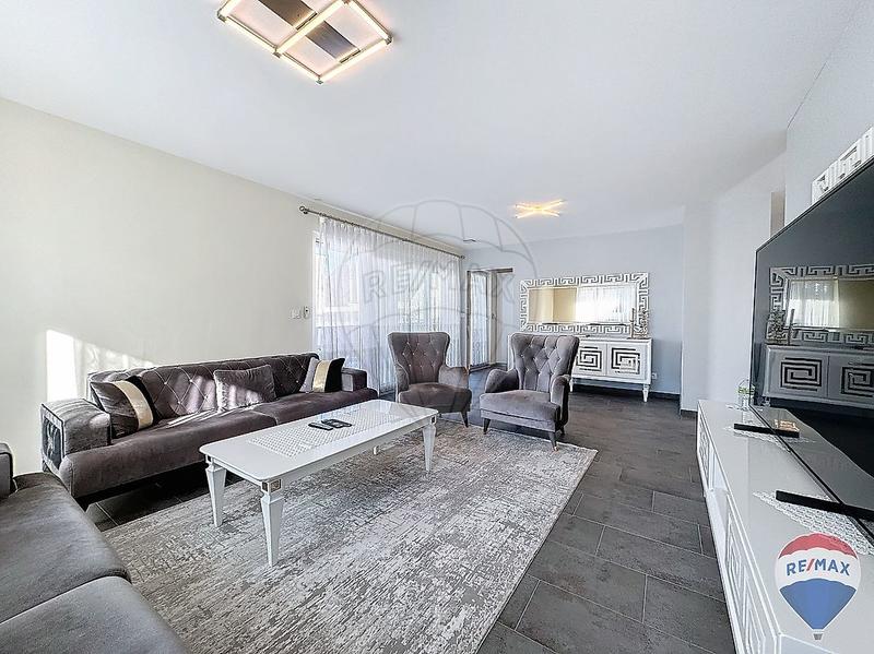 Maison - 178 m² - 6 pièces