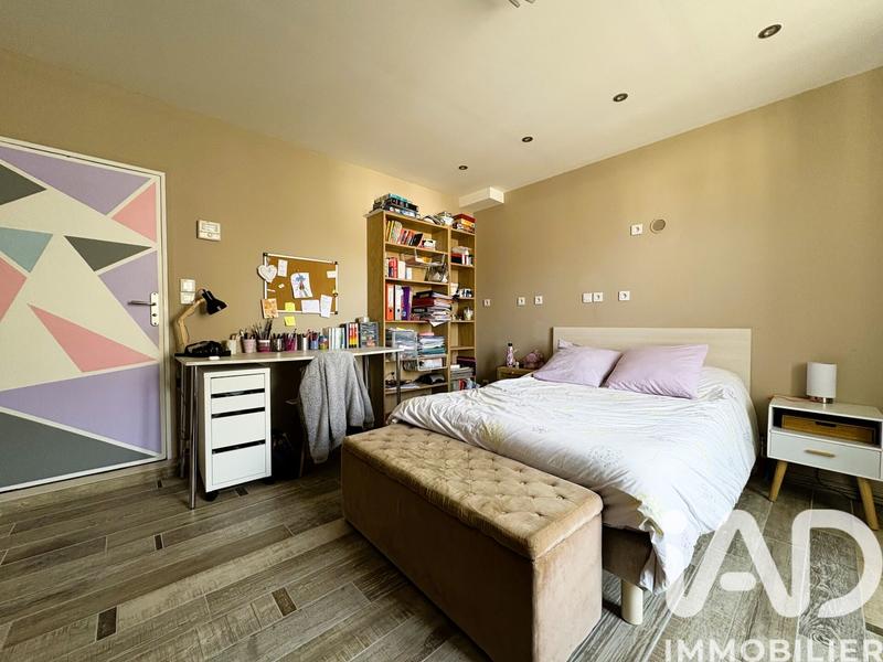 Appartement - 85 m² - 3 pièces