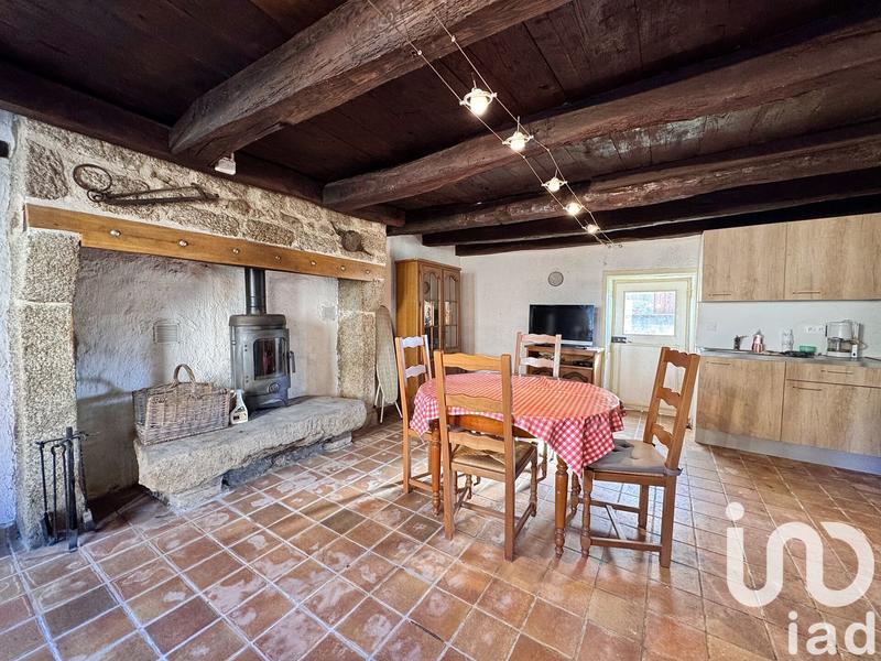 Maison - 92 m² - 4 pièces