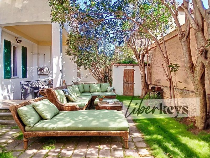 Maison - 176 m² - 8 pièces