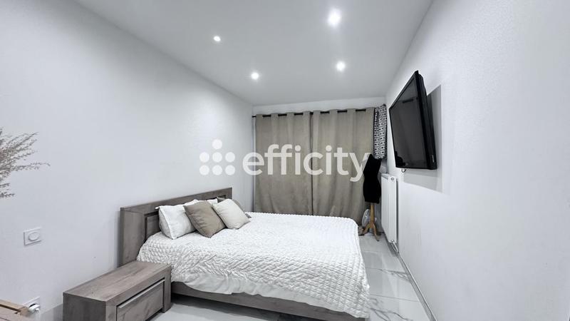 Pavillon - 110 m² - 4 pièces