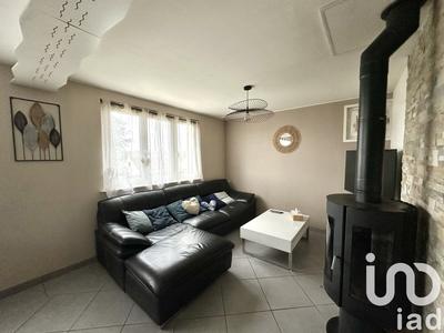 Maison - 92 m² - 5 pièces