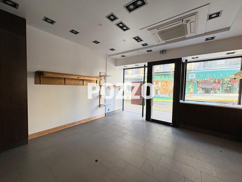 Local commercial - 40 m²