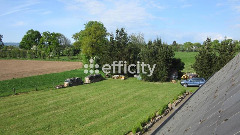 Maison - 269 m² - 9 pièces