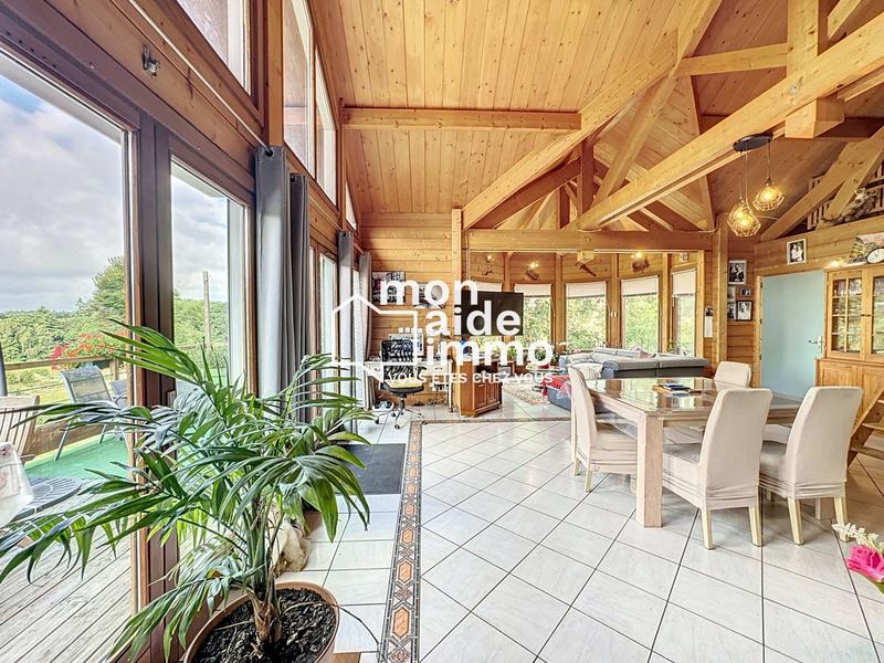 Maison - 130 m² - 4 pièces