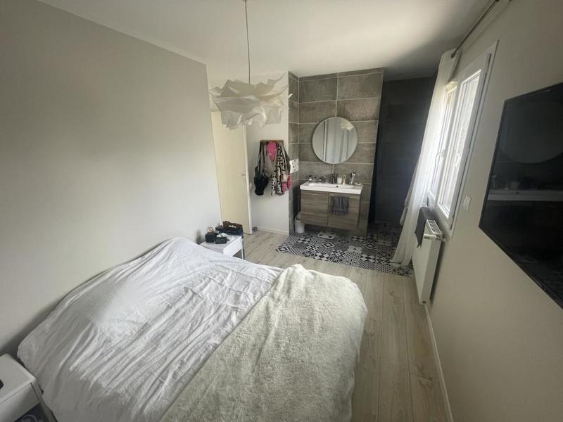 Villa - 101 m² - 4 pièces